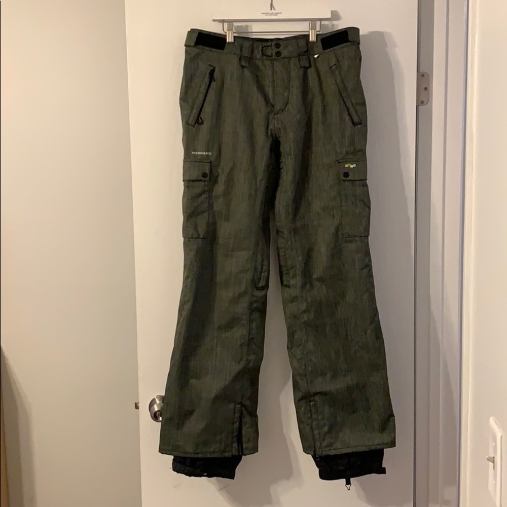 Four square insulated snowboard pants